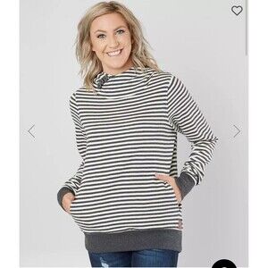 BKE French Terry Buttoned Collar Hoodie Size Small